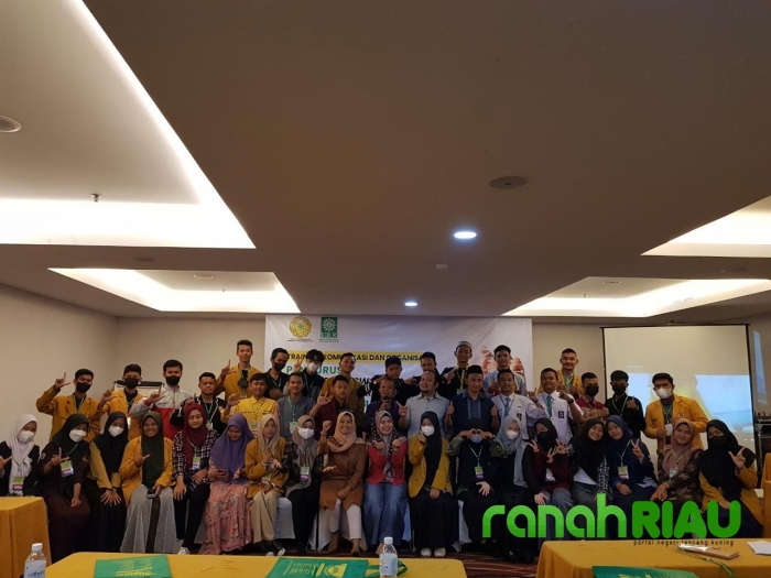 Fikom Umri sukses gelar Training komunikasi dan Organisasi pengurus OSIS dan IPM SLTA se Riau